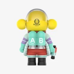 MEGA COLLECTION 1000% SPACE MOLLY Little Painter -Pop Mart 04 zMO42cJMh4 1200x1200