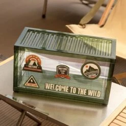 POP MART Assembled Display Container (Transparent Green) -Pop Mart 20240103 203513 709085 1200x1200