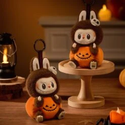 Happy Halloween Party Series-Sitting Pumpkin Vinyl Plush Pendant -Pop Mart 20240905 135741 896184 happy halloween party series sitting pumpkin vinyl plush pendant plush details scene 2 1200x1200