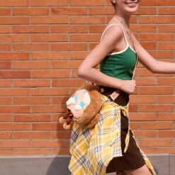 CRYBABY Crying Again Series-Big Head Bag(I'll Bring You A Flower) -Pop Mart 20240925 113438 892213 crybaby crying again series big head bag i ll bring you a flower accessories pop mart us scene 3 1200x1200