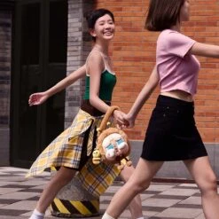 CRYBABY Crying Again Series-Big Head Bag(I'll Bring You A Flower) -Pop Mart 20240925 113438 964270 crybaby crying again series big head bag i ll bring you a flower accessories pop mart us scene 4 1200x1200