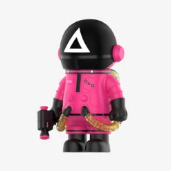 MEGA SPACE MOLLY 400%+100% Squid Game -Pop Mart 20241211 112836 295903 5 mega space molly 400 100 squid game mega details popmart us 1200x1200