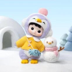 HACIPUPU Penguin 1/8 Action Figure -Pop Mart 20250102 120243 336965 scene2 hacipupu penguin 1 8 action figure bjd details popmart us 1200x1200