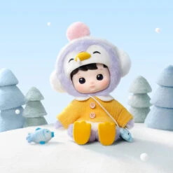 HACIPUPU Penguin 1/8 Action Figure -Pop Mart 20250102 120243 337032 scene1 hacipupu penguin 1 8 action figure bjd details popmart us 1200x1200