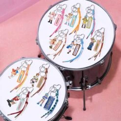 Peach Riot Rush Hour Series-Pendant Blind Box -Pop Mart 20250213 174722 303108 scene 1 peach riot rush hour series pendant blind box accessories details popmart us 1200x1200