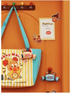 Twinkle Twinkle Be A Little Star Series-Tote Bag -Pop Mart 20250411 171656 616724 5 twinkle twinkle be a little star series tote bag accessories details popmart us 1200x1580