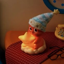 Twinkle Twinkle Classic Series-Goodnight Pat-activated Lamp -Pop Mart 20250411 172015 358890 4 twinkle twinkle classic series goodnight pat activated lamp accessories details popmart us 1200x1200