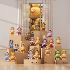 MEGA SPACE MOLLY 100% × Emoji™ Series -Pop Mart 20250418 173926 600476 scene 1 mega space molly 100 emoji series mega details popmart us 1200x1200