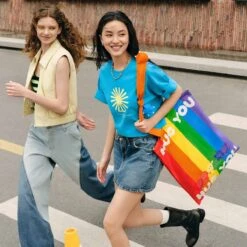 INSTINCTOY HUG YOU SERIES-Large Bag -Pop Mart 20250429 142929 763780 3 instinctoy hug you series large bag accessories details popmart us 1200x1200