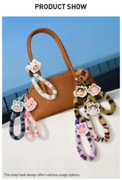 CRYBABY Wild But Cutie Series-Phone Charm Blind Box 30 CRYBABY Wild But Cutie Series-Phone Charm Blind Box -Pop Mart 20250509 182517 049479 5 crybaby wild but cutie series phone charm blind box accessories details popmart us 1200x1774