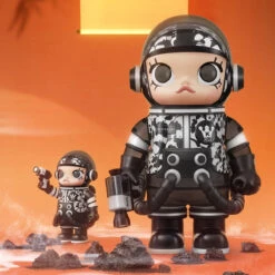 MEGA SPACE MOLLY 1000% Meilin Panda -Pop Mart scene 01 9q6B886qUf 1200x1200